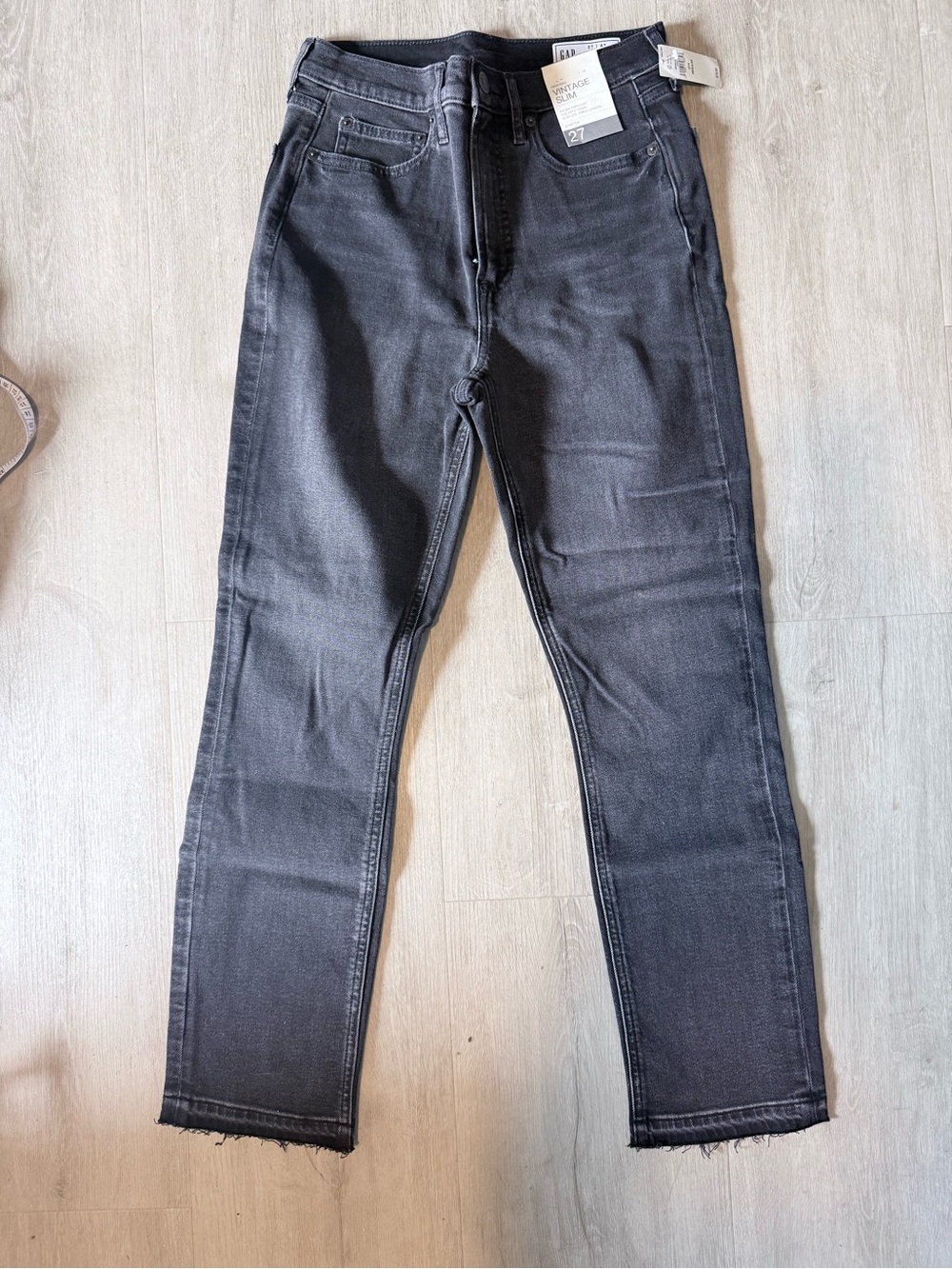GAP Faded Black Vintage Slim High-Rise Jeans NWT Women's Size 27